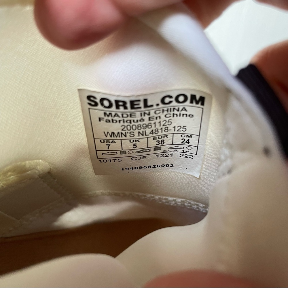 Sorel Explorer Defy Mid White Slip On Sock Athletic Shoes Size 7 - Picture 14 of 14